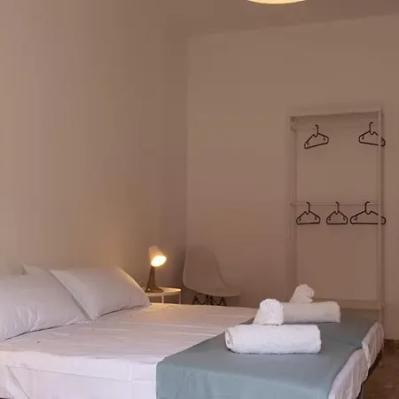 Casa Andrea בית הארחה